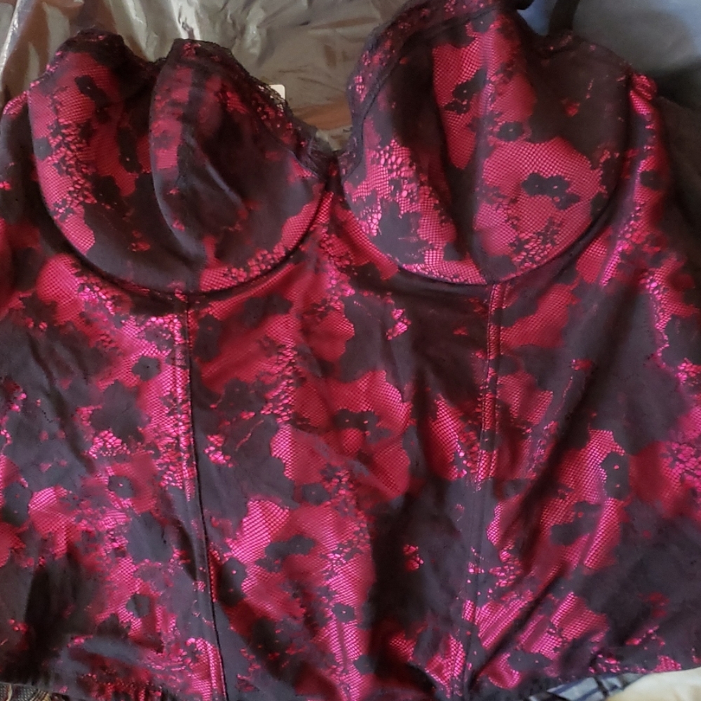 Cacique corset style bustier